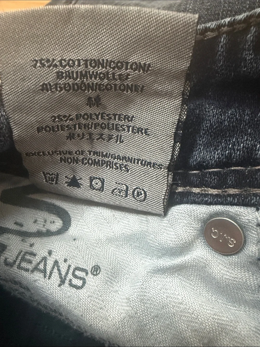 Suki Surplus Jeans - Picture 8 of 8